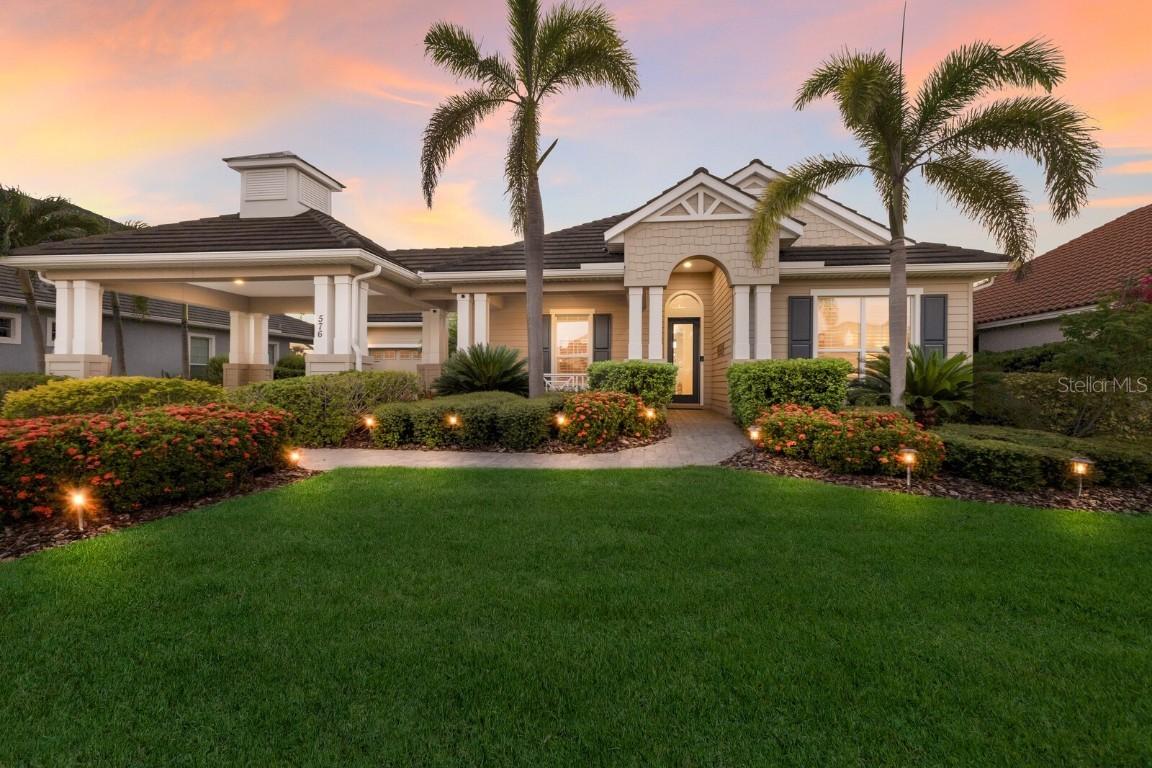 576 Fore Dr., Bradenton, FL 34208