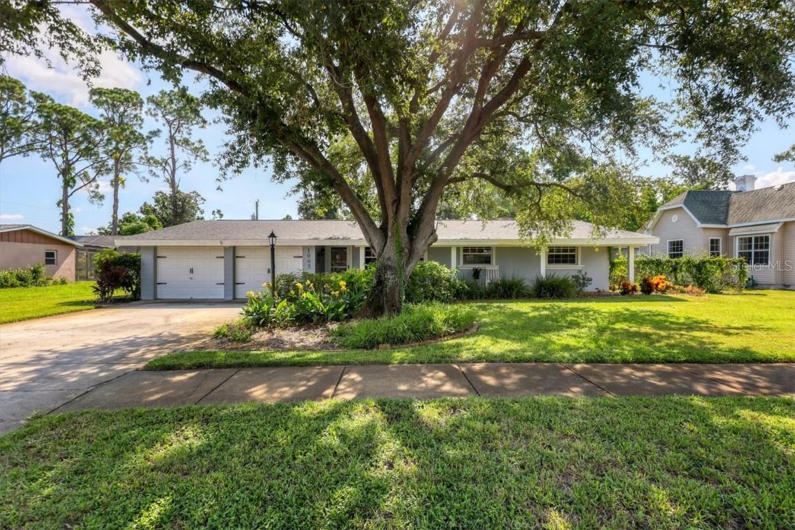 1003 45th St., Bradenton, FL 34209