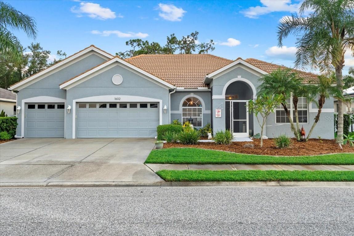 1602 Pinyon Pine Dr., Sarasota, FL 34240