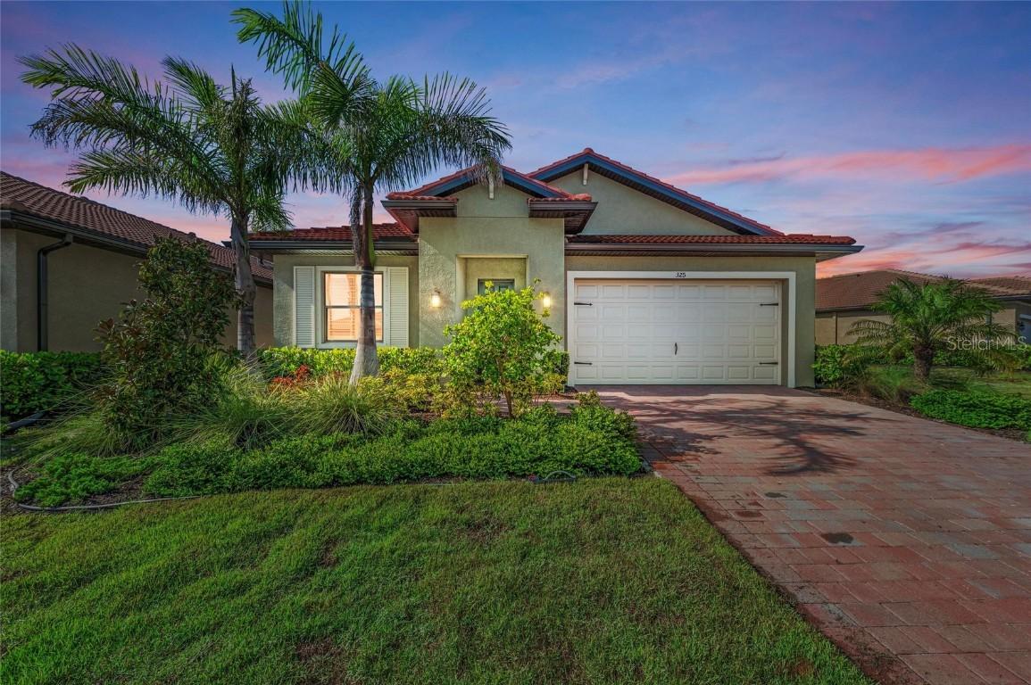 325 Villoresi Blvd., Nokomis, FL 34275