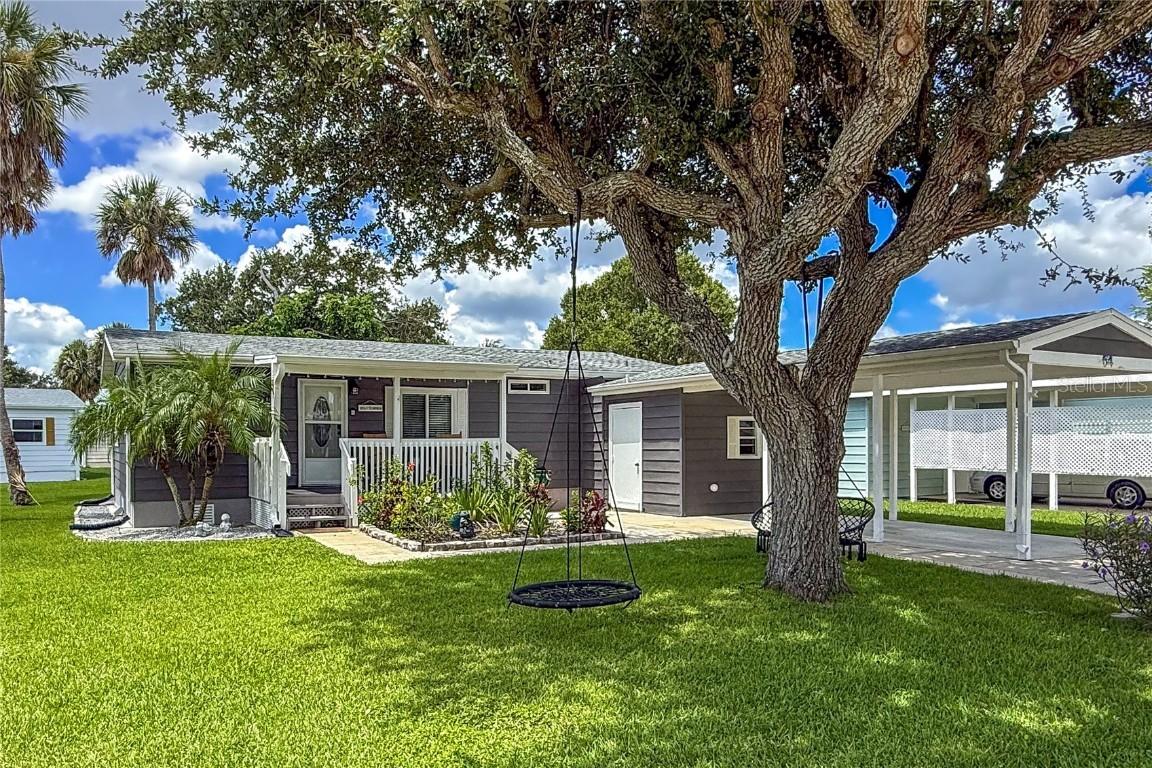 64 Spoonbill Ln., Ellenton, FL 34222