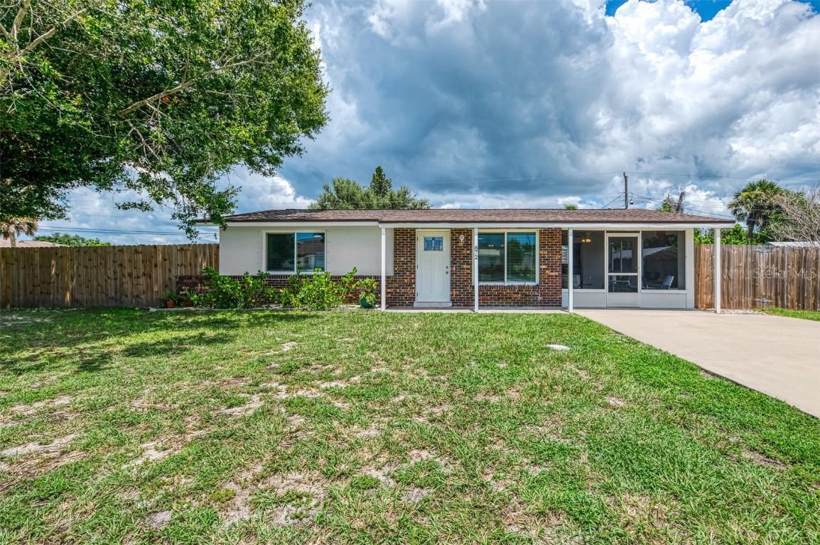 872 E 3rd St., Englewood, FL 34223