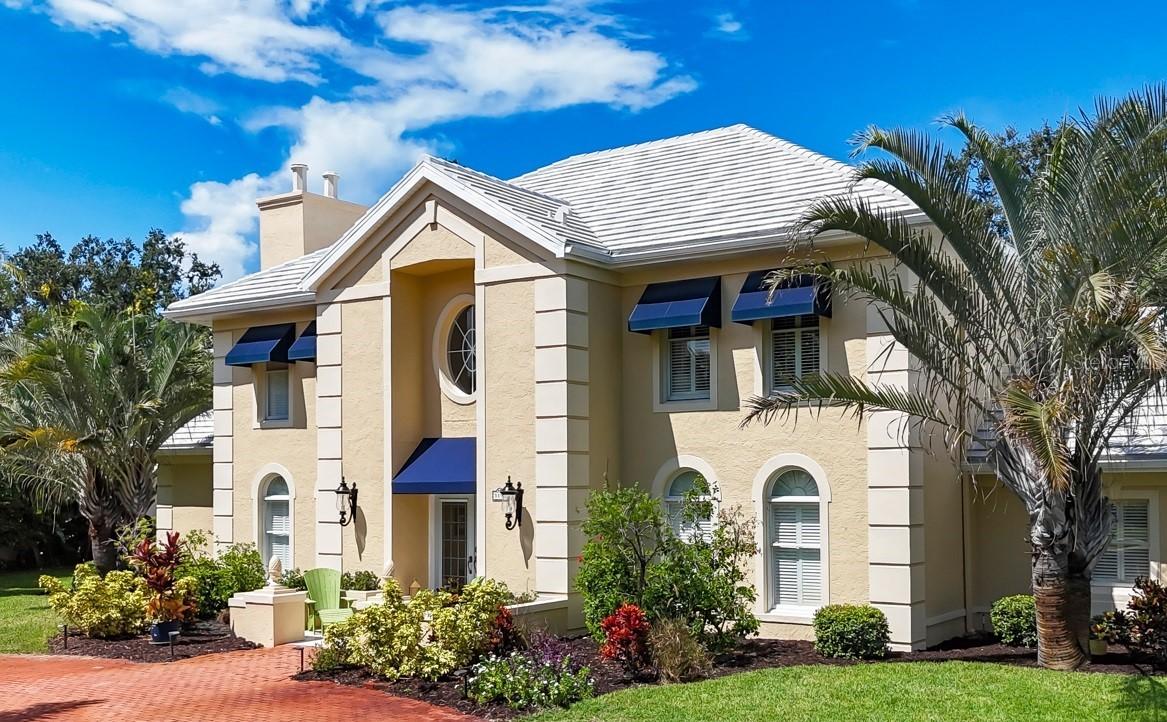 5197 Flicker Field Cir., Sarasota, FL 34231