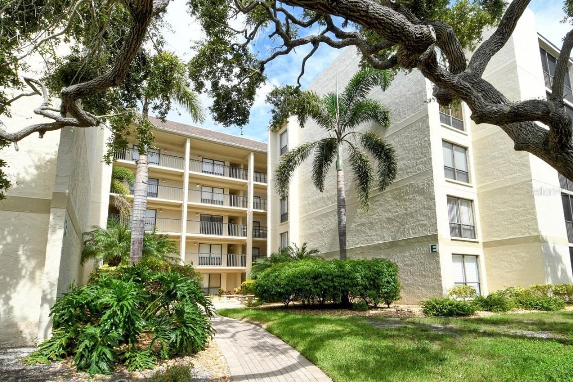 6157 Midnight Pass Rd. #E63, Sarasota, FL 34242