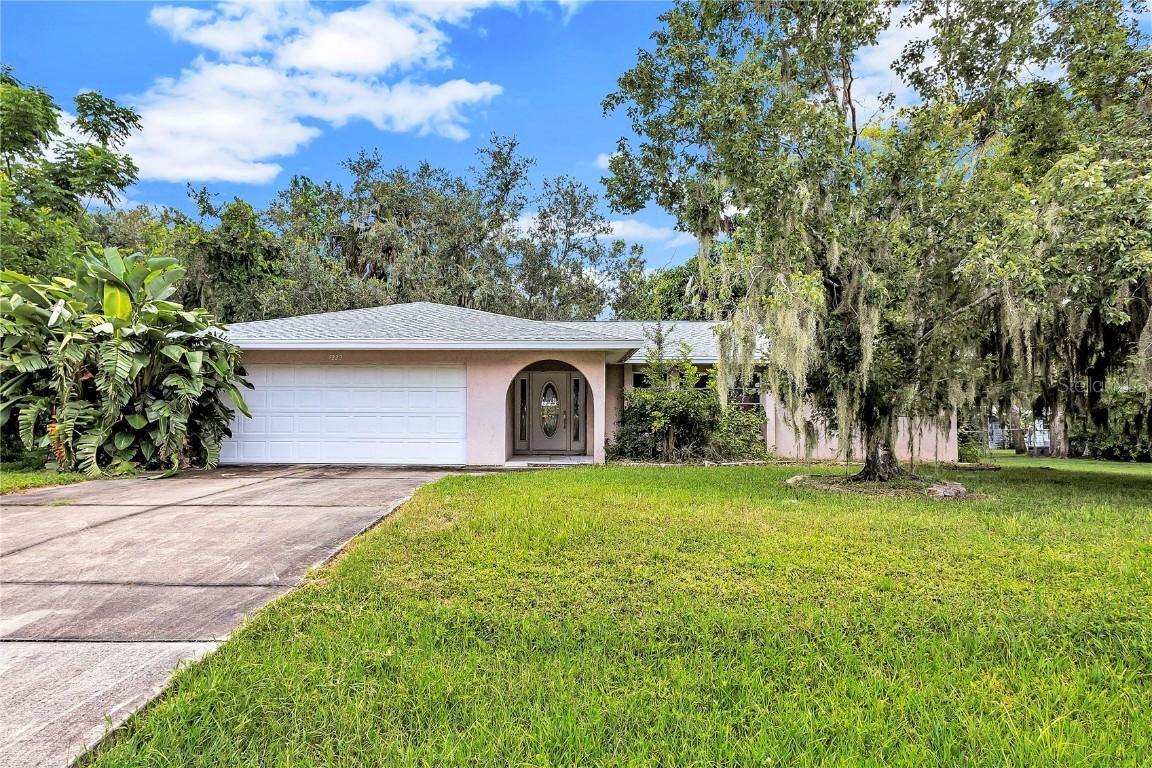 7223 N Leewynn Dr., Sarasota, FL 34240