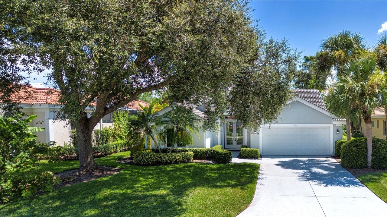 8722 54th Ave., Bradenton, FL 34211