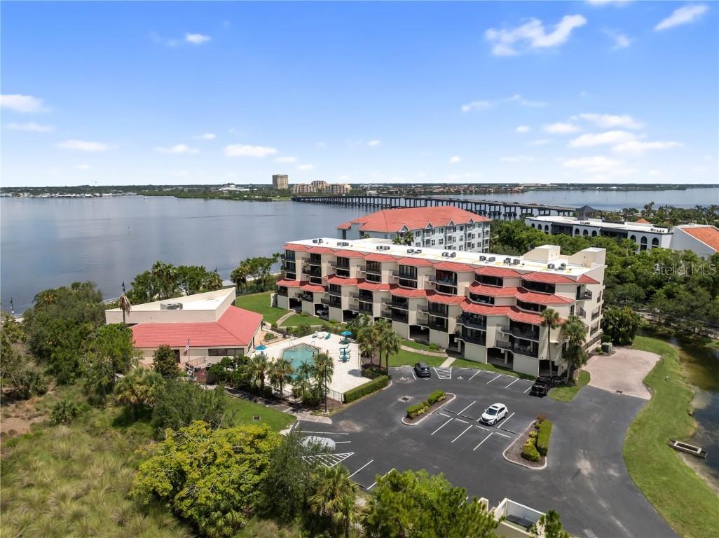 204 3rd St. #201, Bradenton, FL 34205