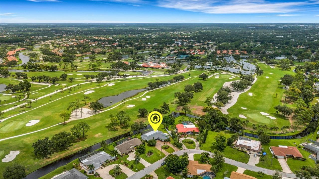 5217 Canterbury Dr., Sarasota, FL 34243