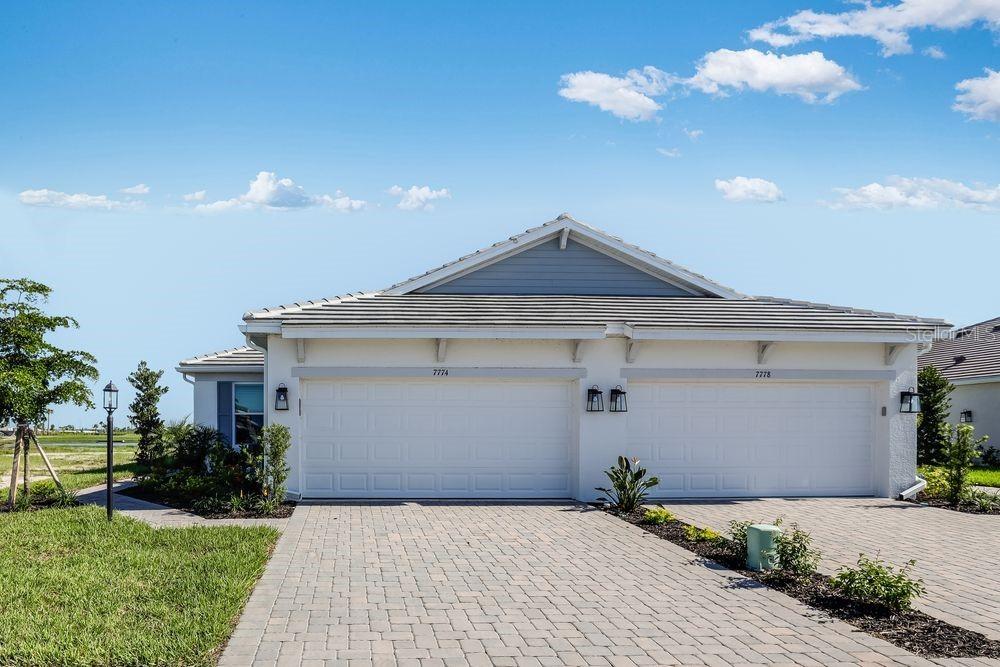 7774 Waning Moon Way, Sarasota, FL 34241