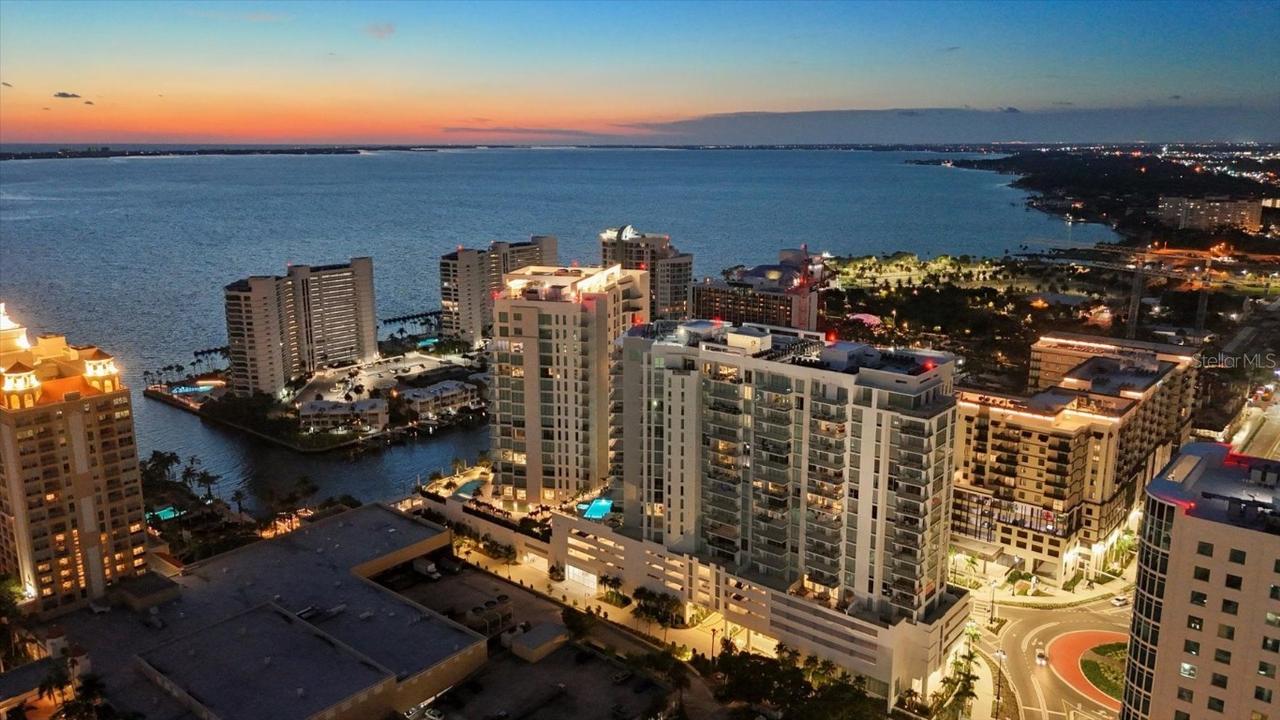301 Quay Commons #1704, Sarasota, FL 34236