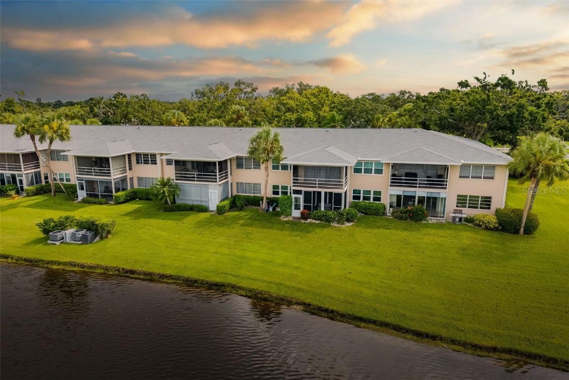 6939 W Country Club Dr. #161, Sarasota, FL 34243