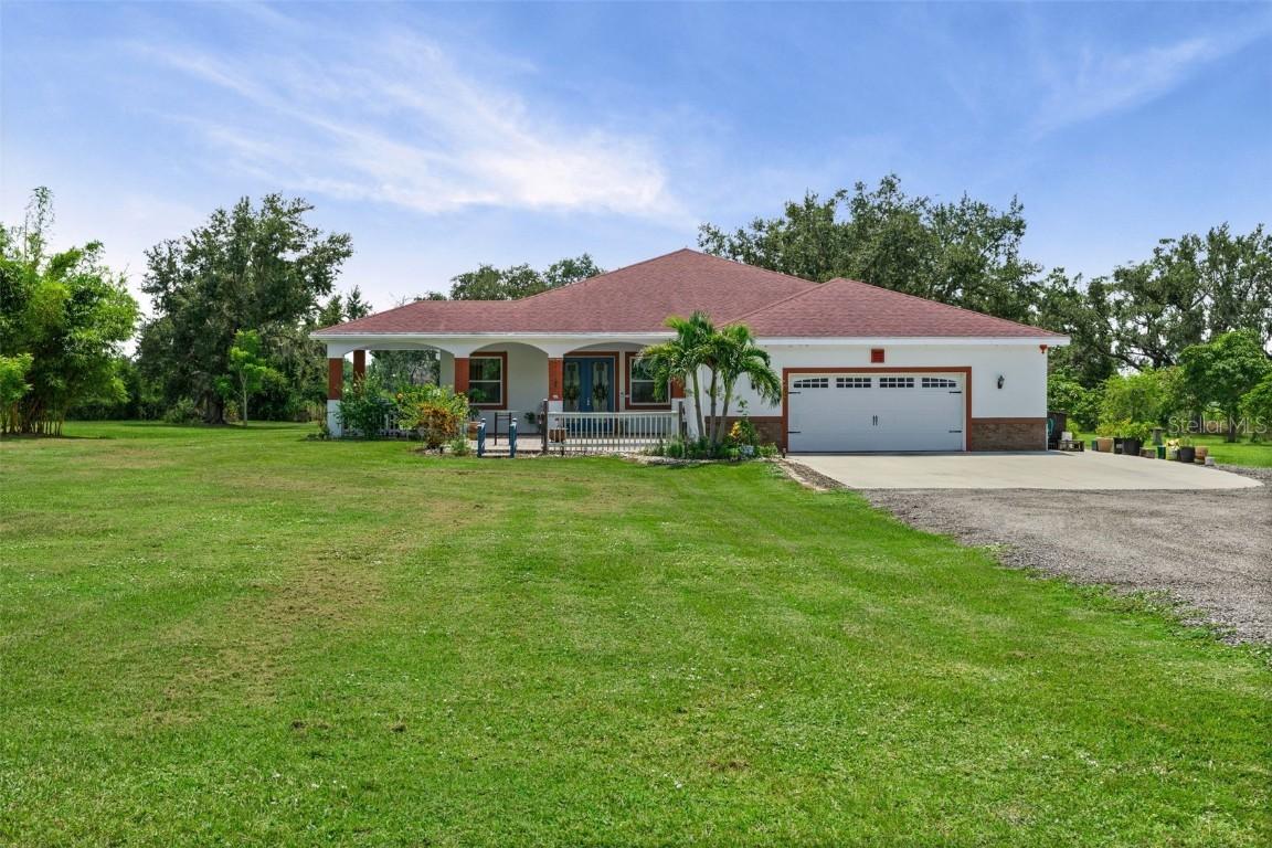 21750 E State Road 64, Bradenton, FL 34212