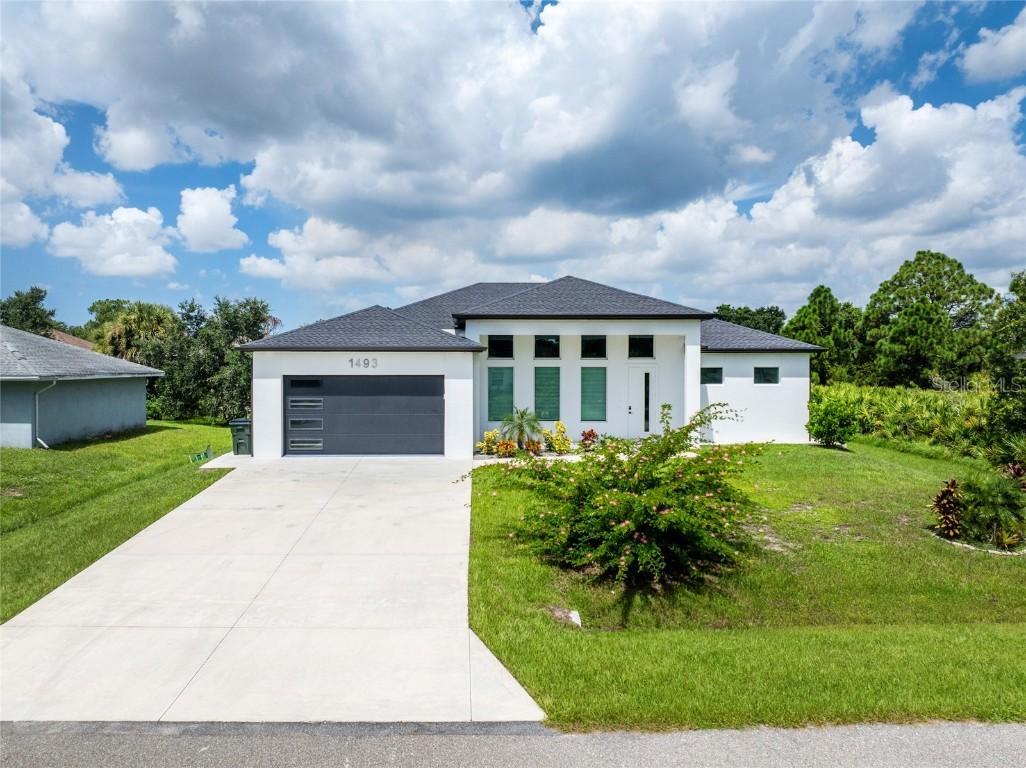1493 Maricopa Rd., North Port, FL 34287