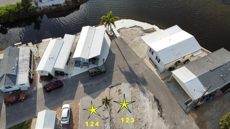 123 Bahia Dr., Palmetto, FL 34221