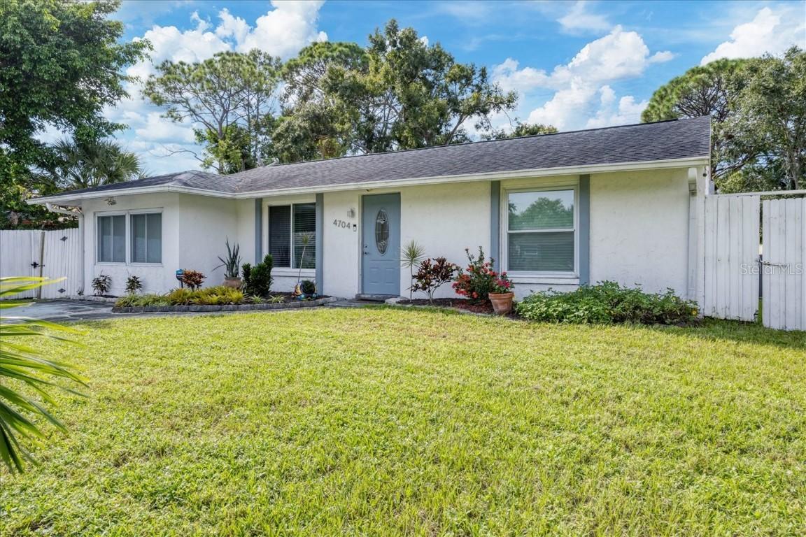 4704 Selma St., Sarasota, FL 34232