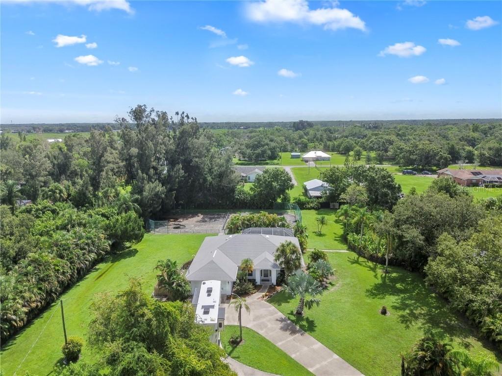 2319 45th St., Bradenton, FL 34208