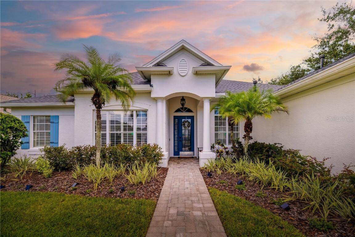 8307 Planters Knoll Ter., University Park, FL 34201