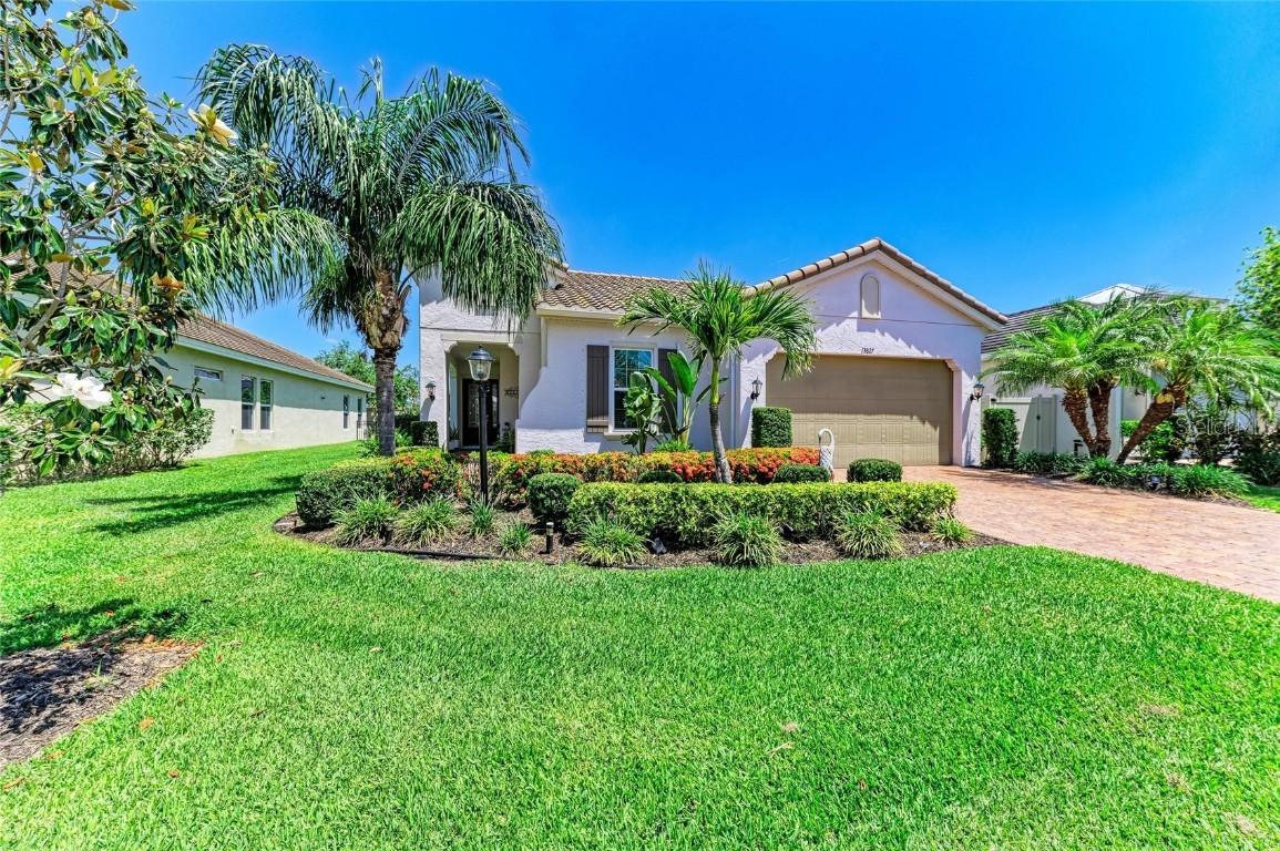 13827 American Prairie Pl., Bradenton, FL 34211