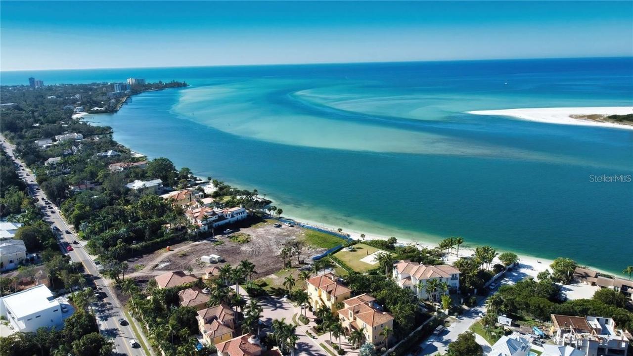 160 Garden Ln., Sarasota, FL 34242