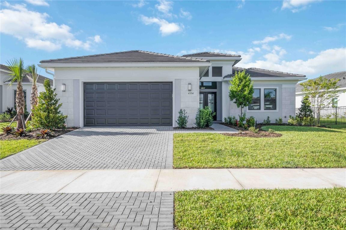 4554 Cedron Ct., Sarasota, FL 34240