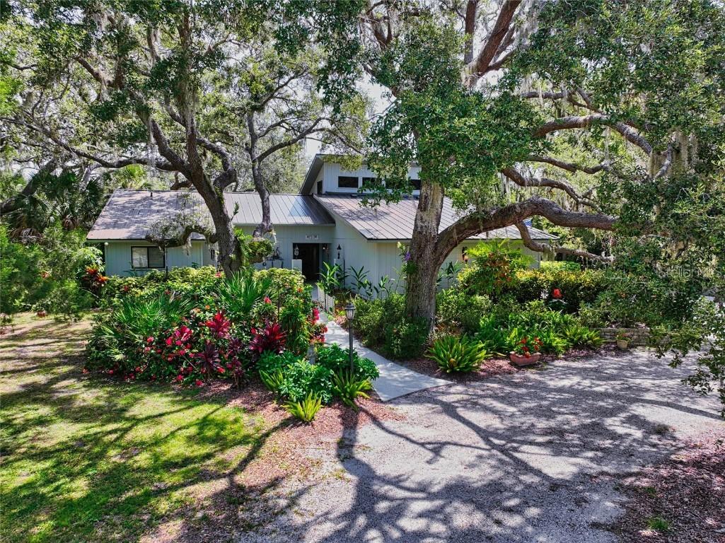 4737 Stone Ridge Tr., Sarasota, FL 34232