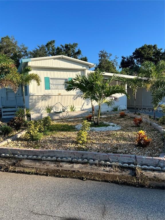1616 Olympia Fields St. #5, Sarasota, FL 34234