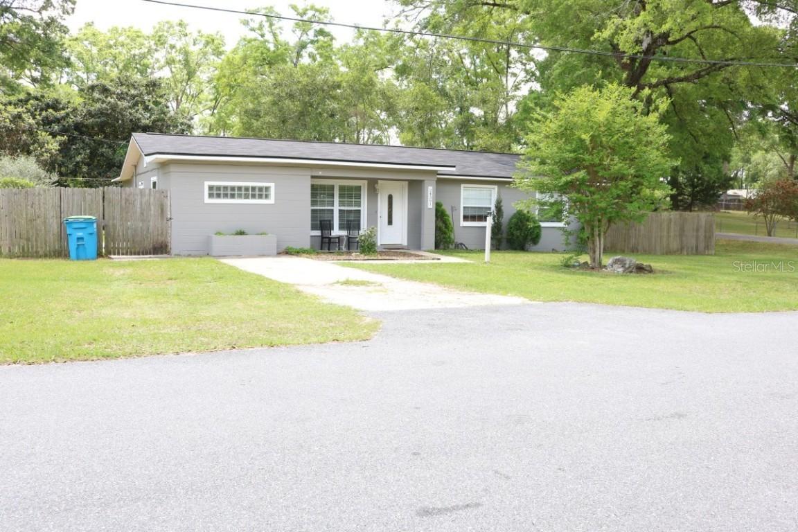 24391 NW 172nd Ave., High Springs, FL 32643