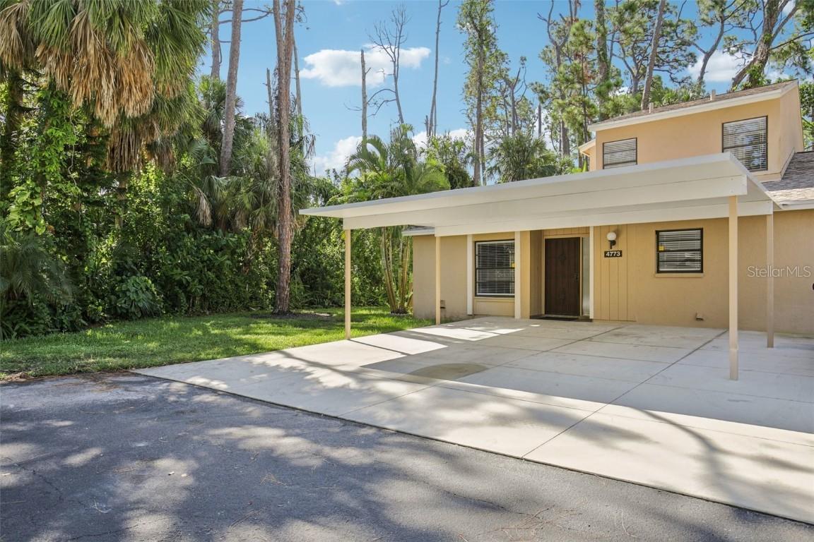 4773 Village Gardens Dr. #97, Sarasota, FL 34234
