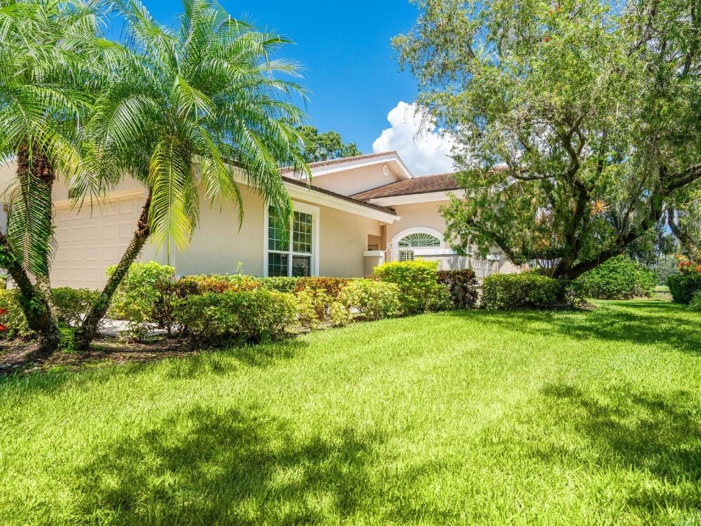 3048 Highlands Bridge Road #RD, Sarasota, FL 34235
