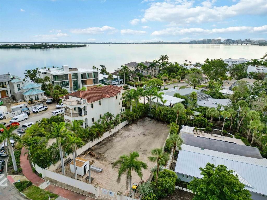 236 N Blvd Of The Presidents, Sarasota, FL 34236