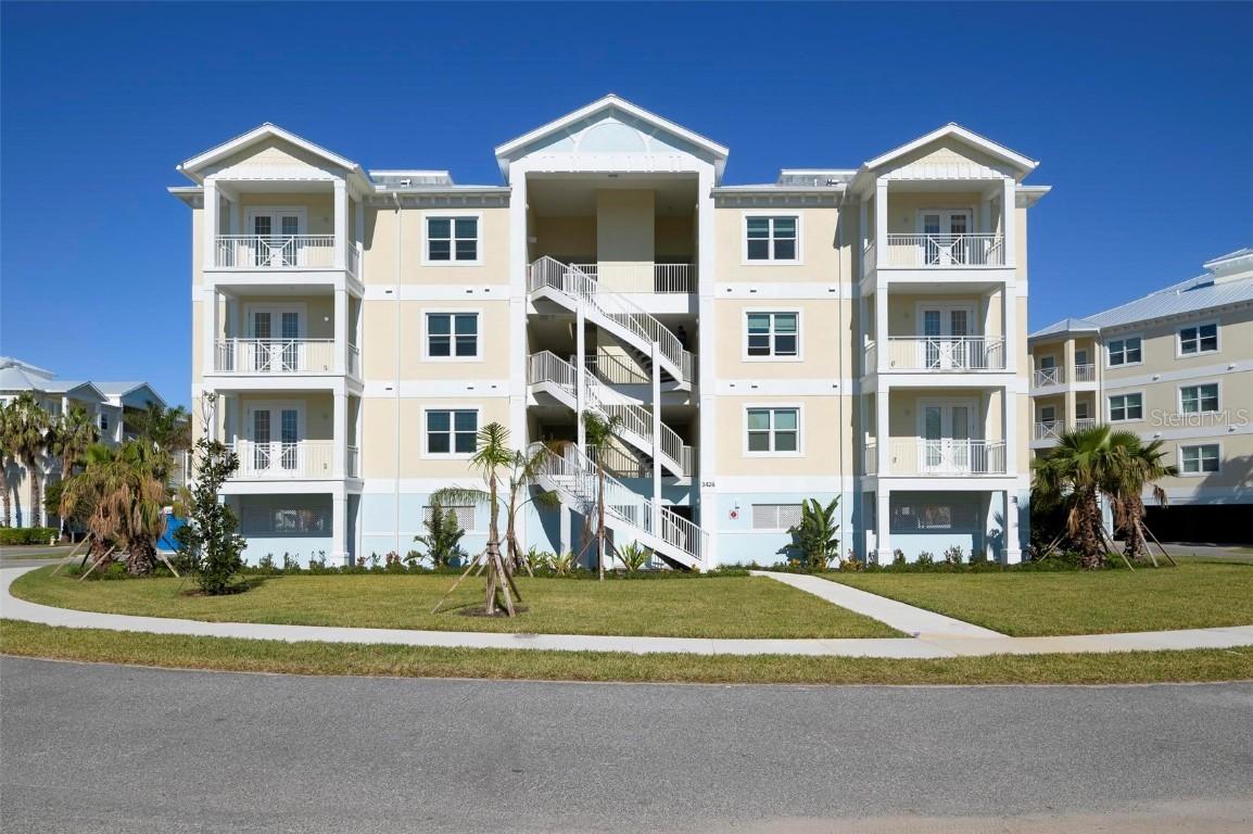 3426 79th Street Cir. #202, Bradenton, FL 34209