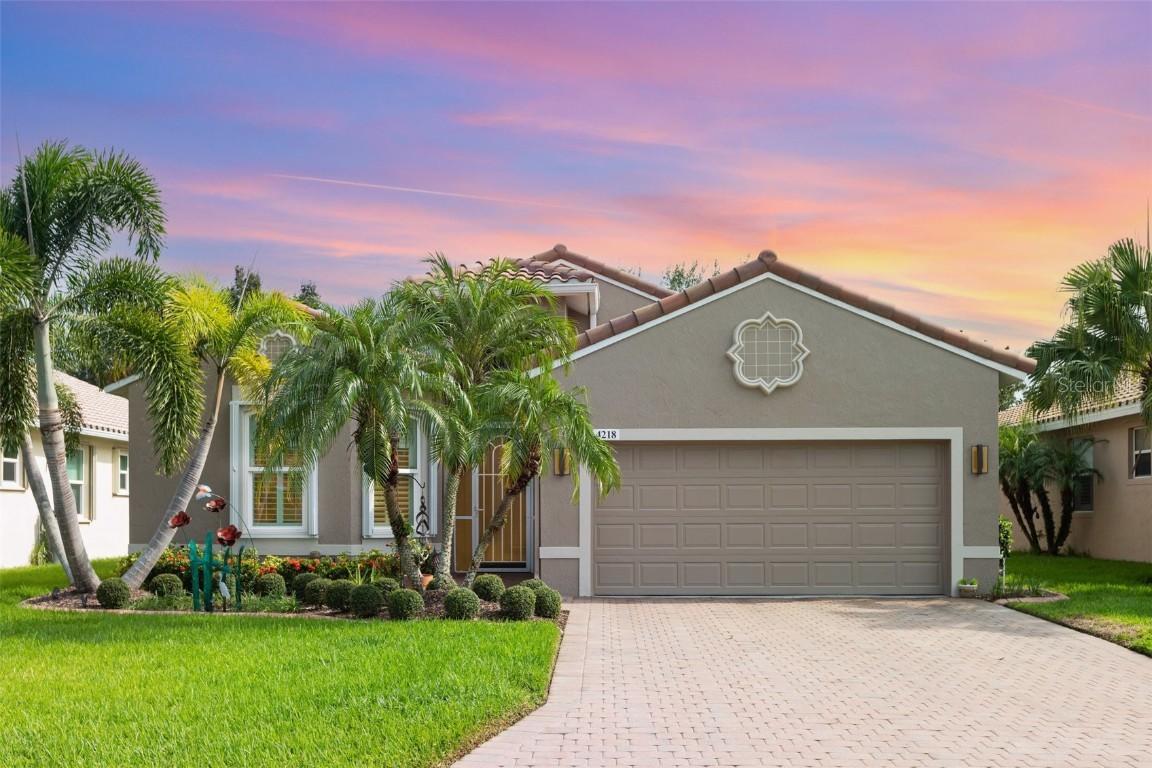 4218 65th Pl., Sarasota, FL 34243
