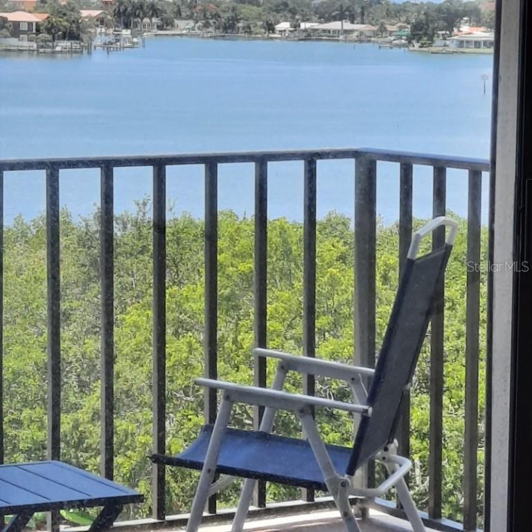 7050 Sunset Dr. #601, South Pasadena, FL 33707