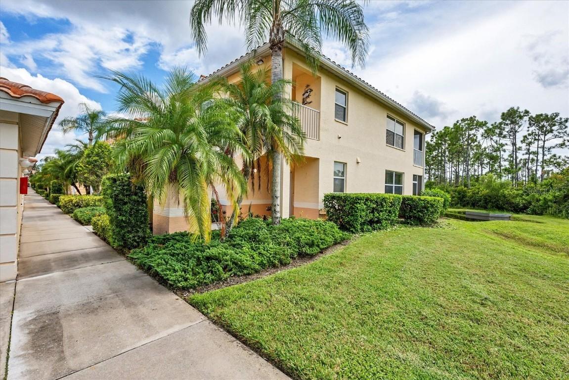 4215 Vicenza Dr. #B1, Venice, FL 34293