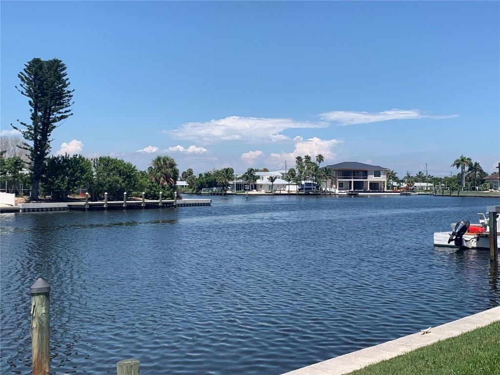 538 67th St., Holmes Beach, FL 34217