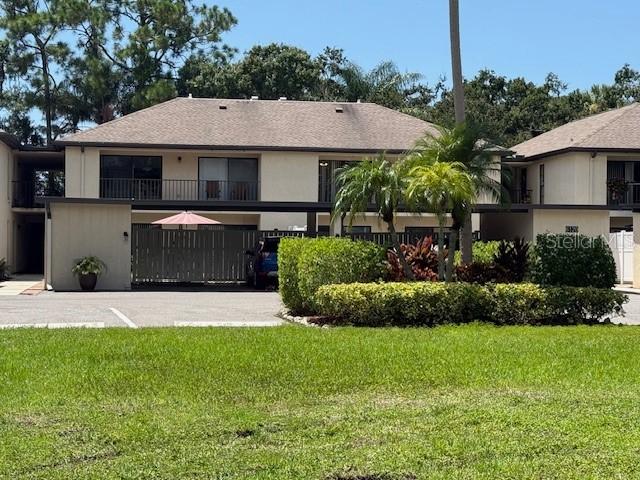 6120 Country Club Way #207, Sarasota, FL 34243