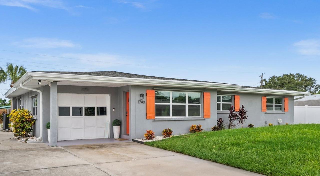 1740 Bayonne St., Sarasota, FL 34231