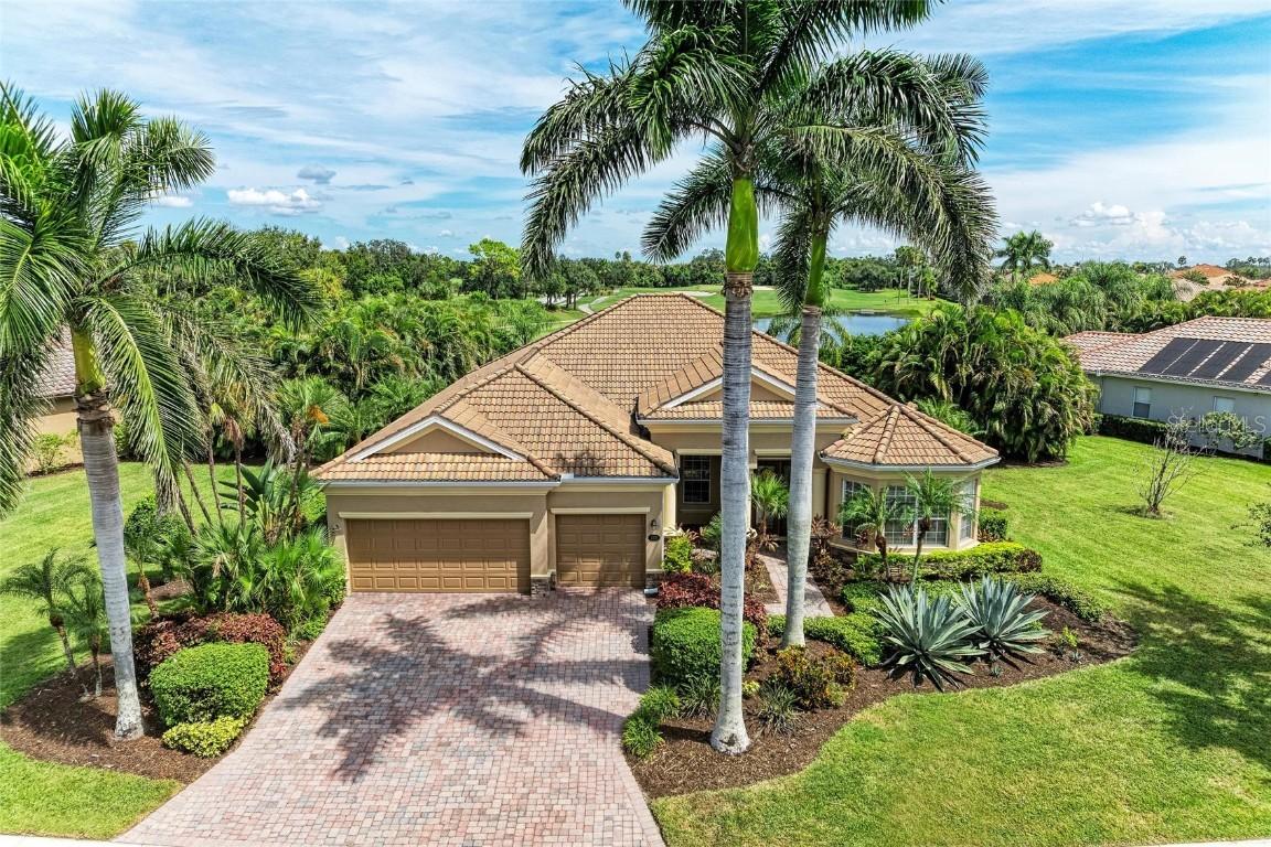 7215 Heritage Grand Pl., Bradenton, FL 34212