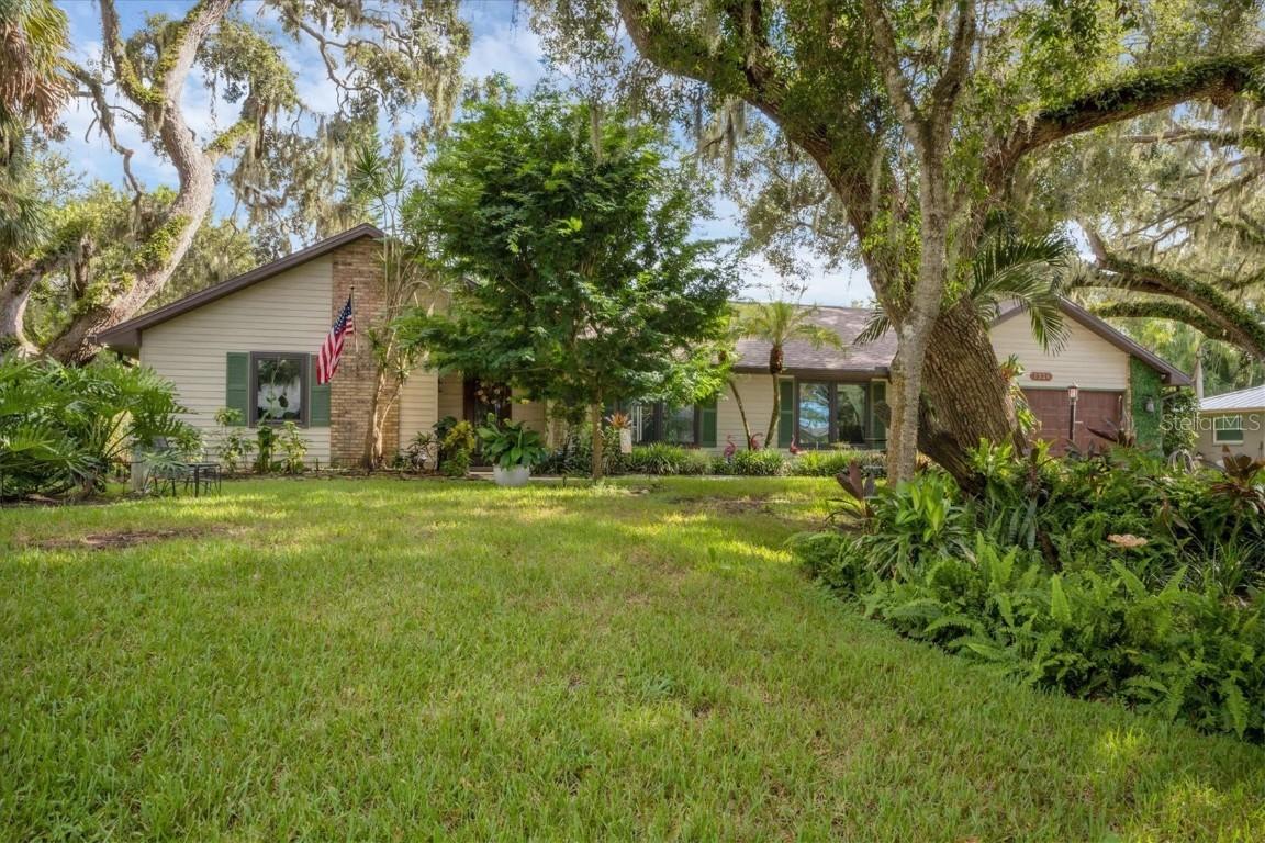 7326 S Leewynn Dr., Sarasota, FL 34240
