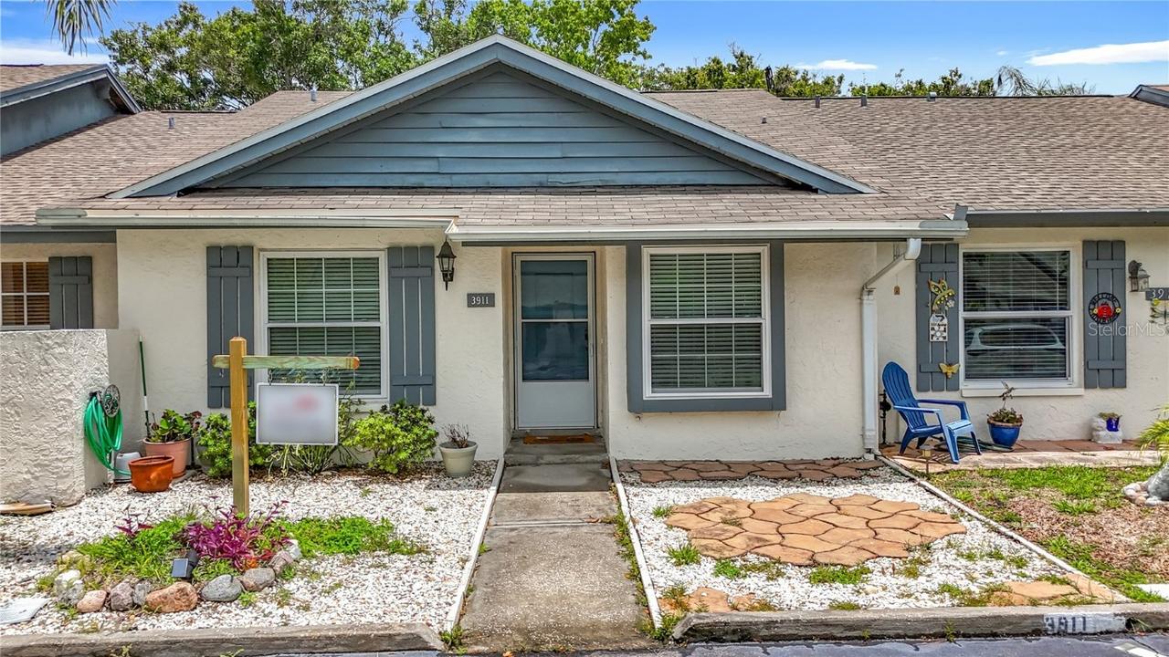 3911 La Costa Ln., Largo, FL 33771