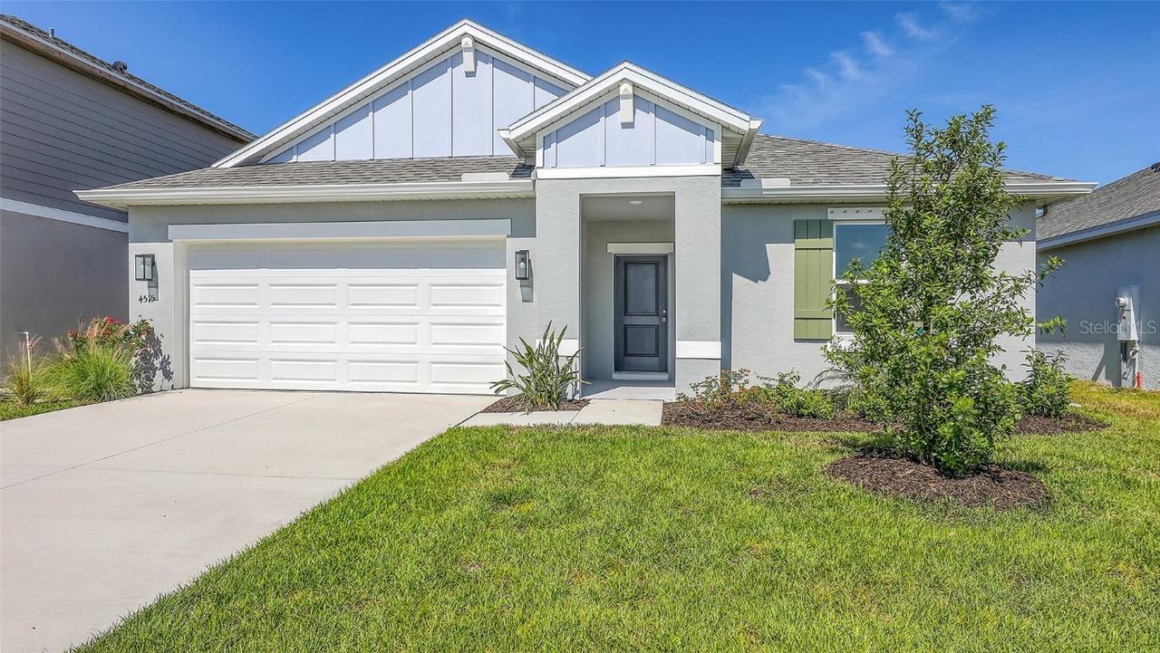 4504 Hawthorn Avenue, Parrish, FL 34219