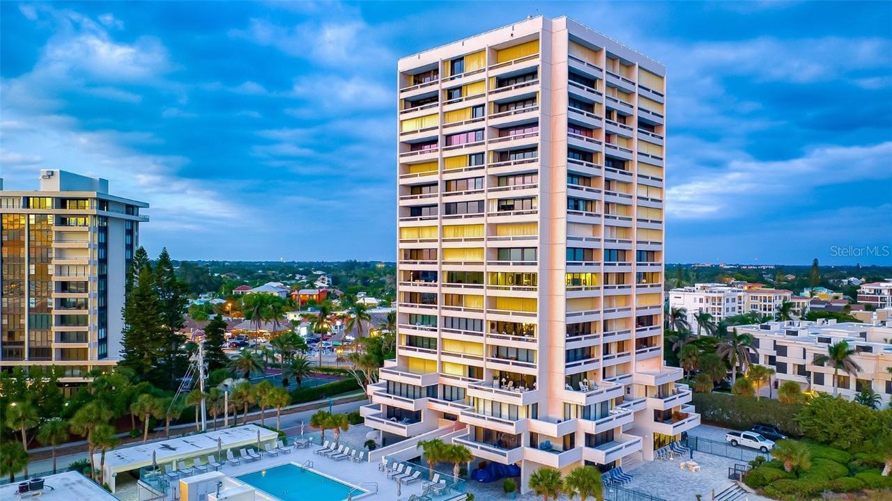 5400 Ocean Blvd. #6-4, Sarasota, FL 34242