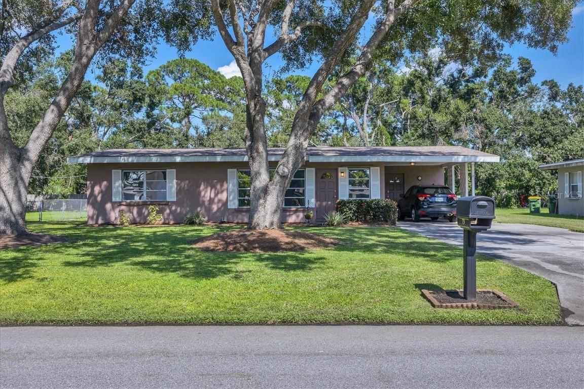 73 Saint Lucie Ave., Sarasota, FL 34232