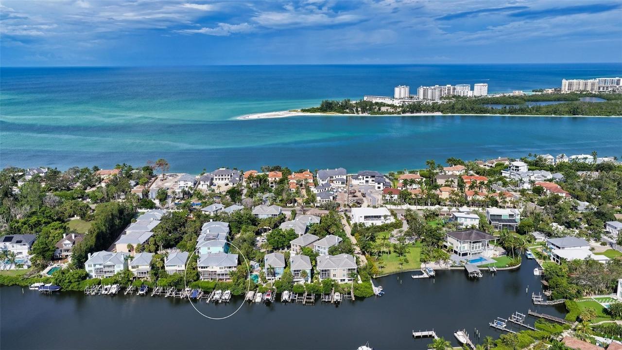 3925 Hamilton Club Cir. #7, Sarasota, FL 34242