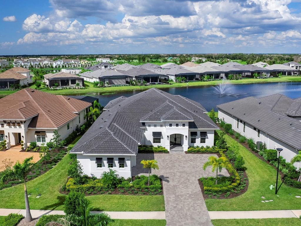 1217 Blue Shell Loop, Sarasota, FL 34240