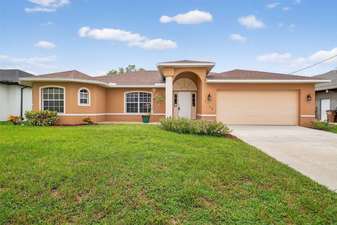 3728 SW 3rd St., Cape Coral, FL 33991