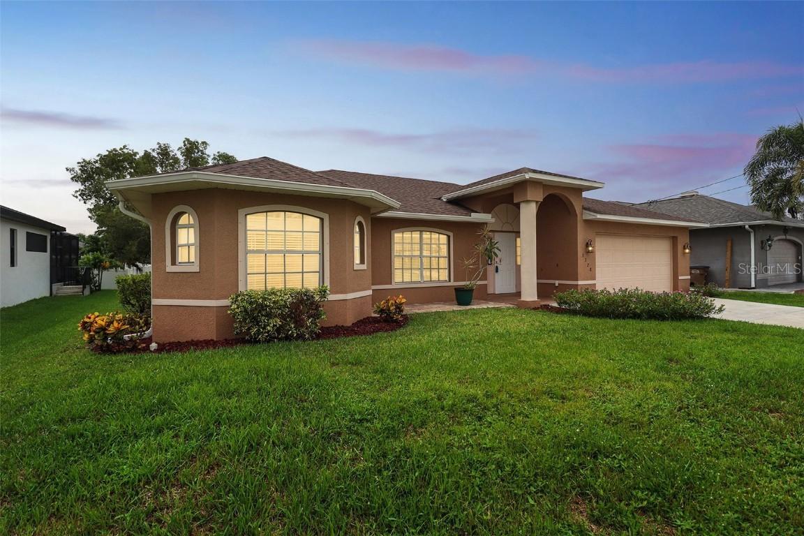 3728 SW 3rd St., Cape Coral, FL 33991