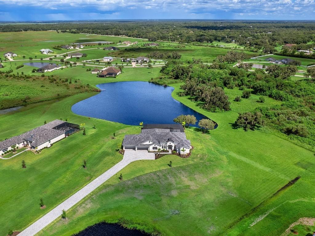 3582 Recurve Cir., Sarasota, FL 34240