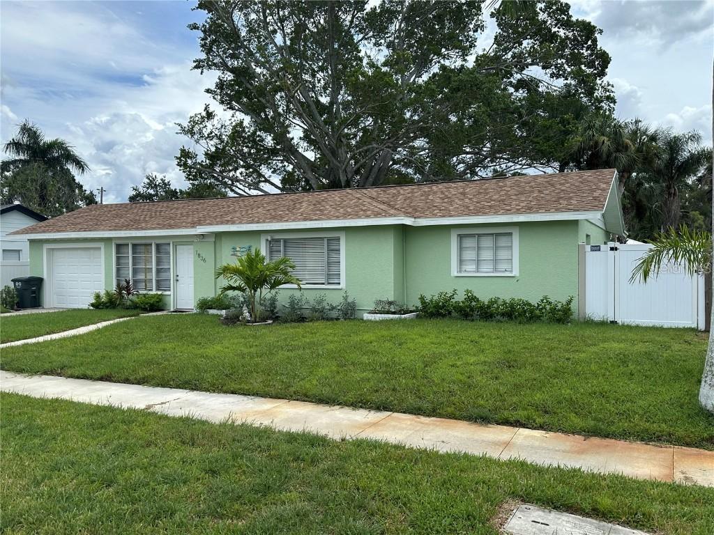 1836 1st Ave., Bradenton, FL 34208
