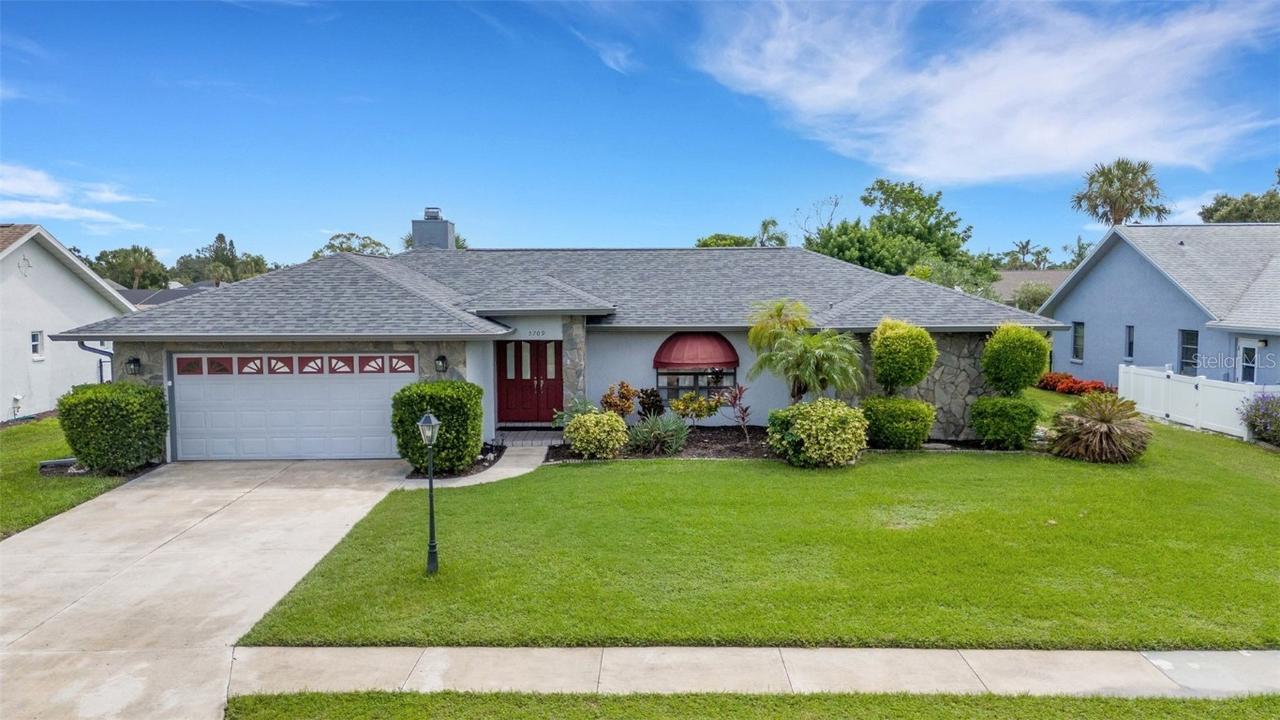 5709 39th Street Cir., Bradenton, FL 34203
